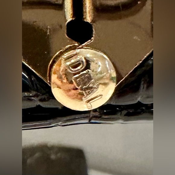 Vintage Ideal - Black Patent Leather, Lizard-Skin-Embossed Clutch/Purse EUC - Picture 4 of 17